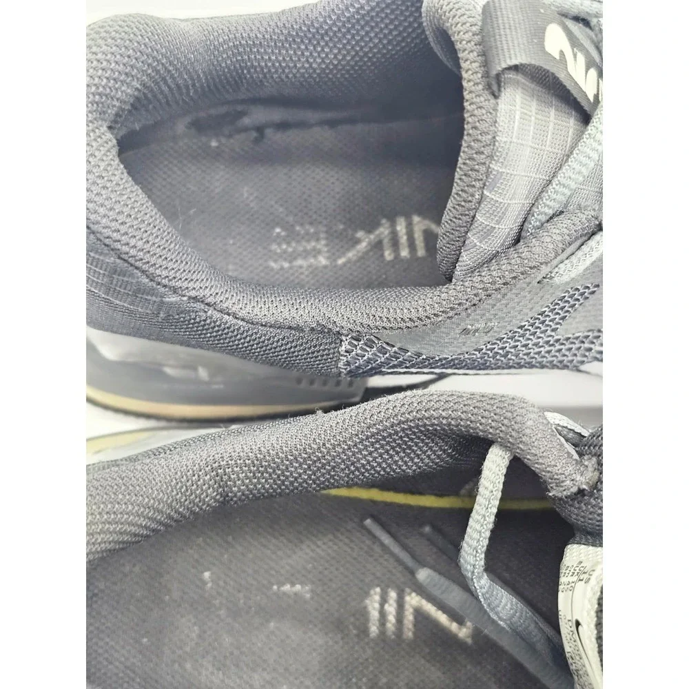 Nike Air Max Alpha Trainer 5 Men Size 11 Grey  DM0829-003 Gym Shoes